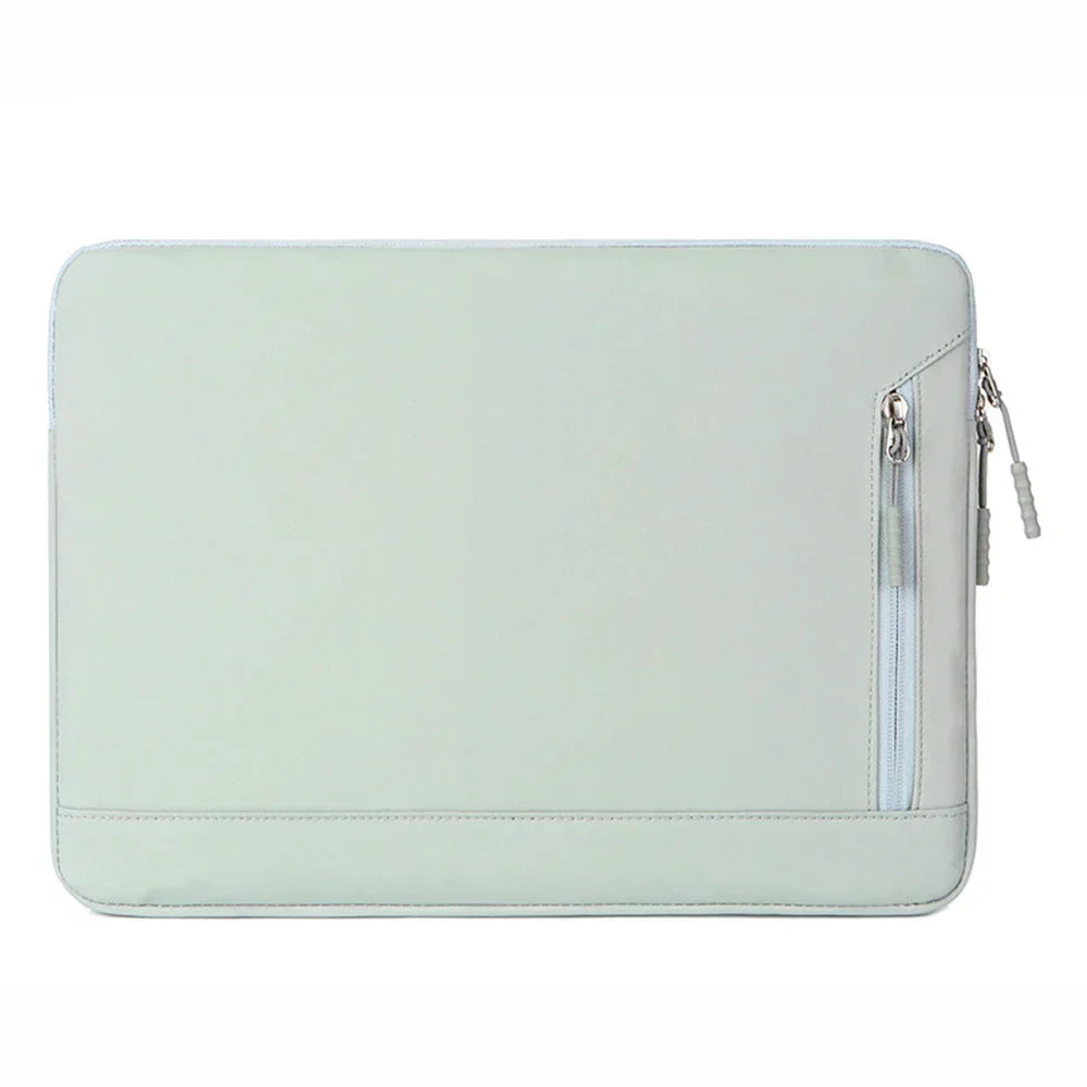 UrbanShield™ – Housse Laptop Étanche & Élégante